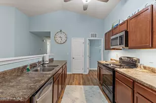 152 NW 10th St, Oak Island, NC 28465 - Photo 19