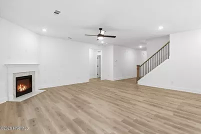 107 Manchester Court, La Grange, NC 28551 - Photo 5
