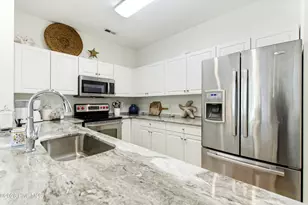 5611 Juneberry Ct, Wilmington, NC 28403 - Photo 3