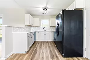 234 Sweet Gum Ln, Richlands, NC 28574 - Photo 11