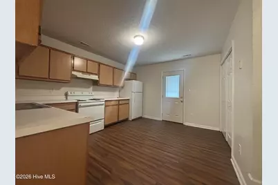 1111 Pueblo Drive, Jacksonville, NC 28546 - Photo 5