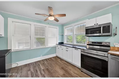 2240 W Lake Shore Drive, Wilmington, NC 28401 - Photo 25