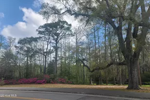 2240 W Lake Shore Dr, Wilmington, NC 28401 - Photo 11
