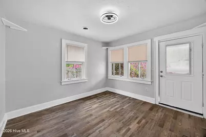 2240 W Lake Shore Drive, Wilmington, NC 28401 - Photo 15
