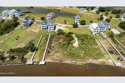 719 Cannonsgate Drive, Newport, NC 28570 - Photo 1