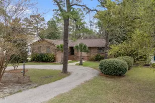 1003 Coral Reef Dr, New Bern, NC 28560 - Photo 3