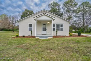 2394 Blue Willow Ln, Rocky Mount, NC 27804 - Photo 3