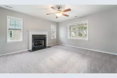 4008 W T Whitehead Drive, Jacksonville, NC 28546 - Photo 3