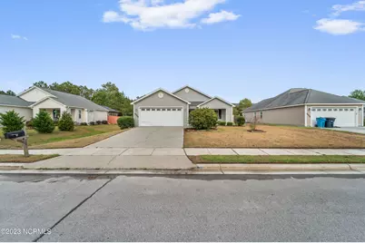 4008 W T Whitehead Drive, Jacksonville, NC 28546 - Photo 1