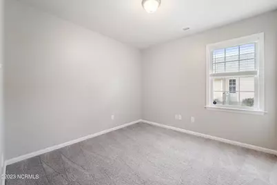 4008 W T Whitehead Drive, Jacksonville, NC 28546 - Photo 11