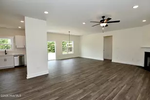 141 Laura Dr, New Bern, NC 28562 - Photo 7