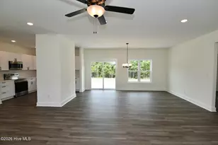 141 Laura Dr, New Bern, NC 28562 - Photo 5