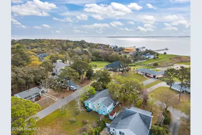 109 River Drive, Southport, NC 28461 - Photo 3