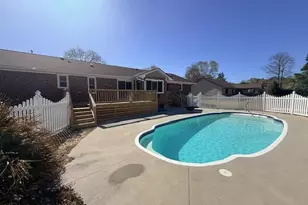 402 Crestwood Dr, Newport, NC 28570 - Photo 43