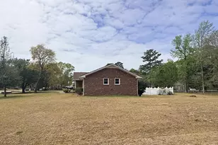 402 Crestwood Dr, Newport, NC 28570 - Photo 59