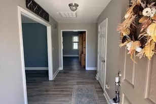 402 Crestwood Dr, Newport, NC 28570 - Photo 3