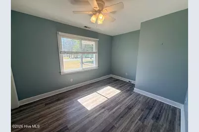 402 Crestwood Drive, Newport, NC 28570 - Photo 23