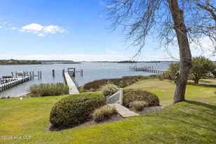 500 Bynum Ln, Swansboro, NC 28584 - Photo 7