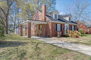 218 S West St, Ahoskie, NC 27910 - Photo 5