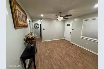325 Tuskeegee Drive, Laurinburg, NC 28352 - Photo 9