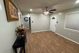 325 Tuskeegee Dr, Laurinburg, NC 28352 - Photo 9