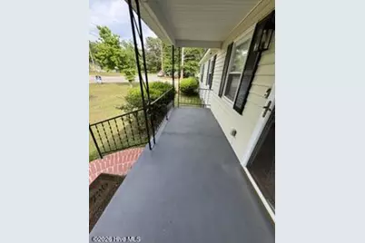 325 Tuskeegee Drive, Laurinburg, NC 28352 - Photo 3