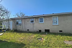 1729 Swamp Rd, Engelhard, NC 27824 - Photo 7