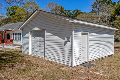 2070 Helmsman Drive SW, Supply, NC 28462 - Photo 31