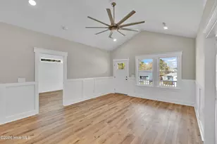 150 NE 1st St, Oak Island, NC 28465 - Photo 5
