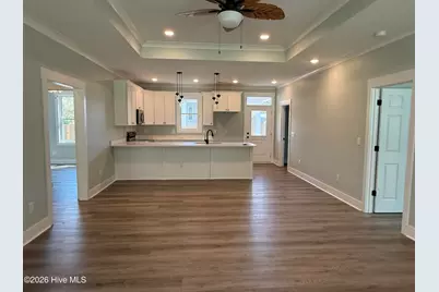 7151 Dale Avenue SW, Ocean Isle Beach, NC 28469 - Photo 5