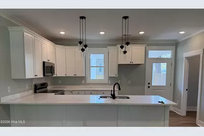 7151 Dale Avenue SW, Ocean Isle Beach, NC 28469 - Photo 9