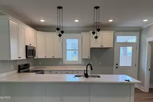 7151 Dale Ave SW, Ocean Isle Beach, NC 28469 - Photo 9