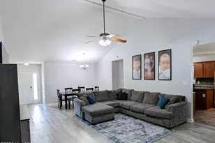 202 Brunswick Dr, Jacksonville, NC 28546 - Photo 7