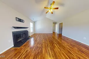 308 Parkton Dr, Richlands, NC 28574 - Photo 9