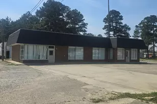 857 W Main St, Murfreesboro, NC 27855 - Photo 1
