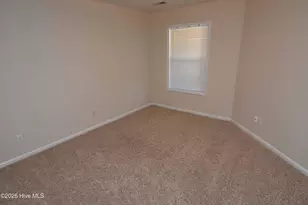 3304 Mulberry Ln, Greenville, NC 27858 - Photo 11