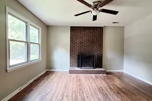 102 Eric Ct, Greenville, NC 27858 - Photo 3