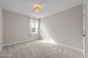 349 S Stingray Ln, Sneads Ferry, NC 28460 - Photo 25