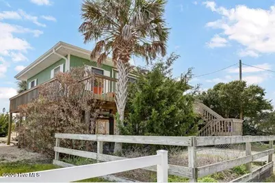1011 S Anderson Boulevard #Topsail Beach, Topsail Beach, NC 28445 - Photo 5