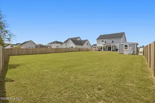 102 N Ardsley Ln, Rocky Point, NC 28457 - Photo 9