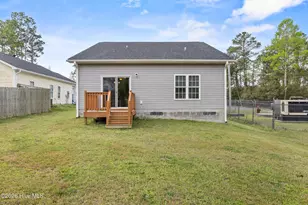 305 Cypress Ave, Holly Ridge, NC 28445 - Photo 27