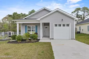 305 Cypress Ave, Holly Ridge, NC 28445 - Photo 3