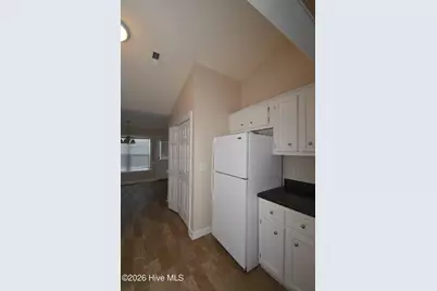 1205 Price Drive #B, Greenville, NC 27834 - Photo 7