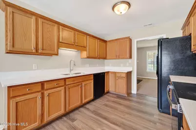 110 Gatwick Court, Clayton, NC 27520 - Photo 5