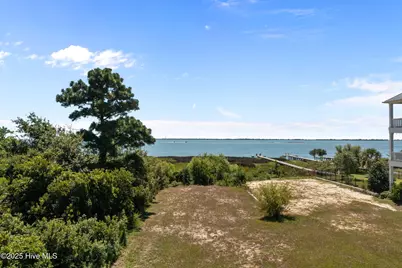 703 Cannonsgate Drive, Newport, NC 28570 - Photo 17