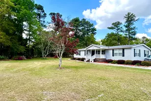 17881 Harry Malloy Rd, Laurinburg, NC 28352 - Photo 3