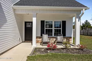 321 Windmill Lgt Wy, Sneads Ferry, NC 28460 - Photo 5