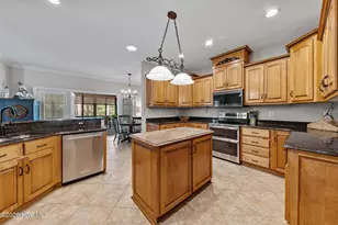 30180 E Lake Rd, Wagram, NC 28396 - Photo 15