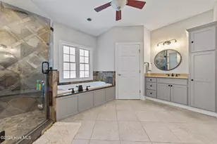 30180 E Lake Rd, Wagram, NC 28396 - Photo 23