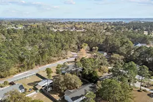 120 Robin Crescent, Cape Carteret, NC 28584 - Photo 45